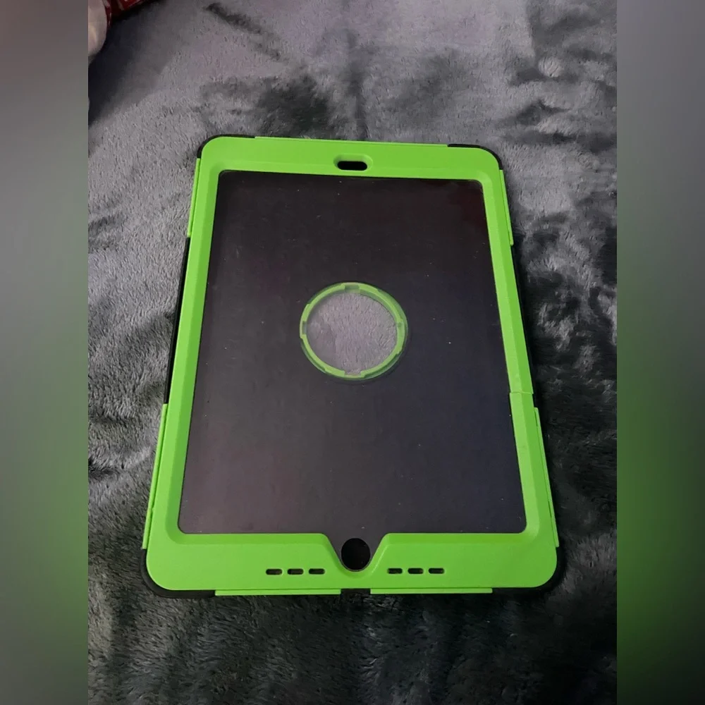 iPad Air Waterproof Case, Lime Green with Rubber siding for protection.